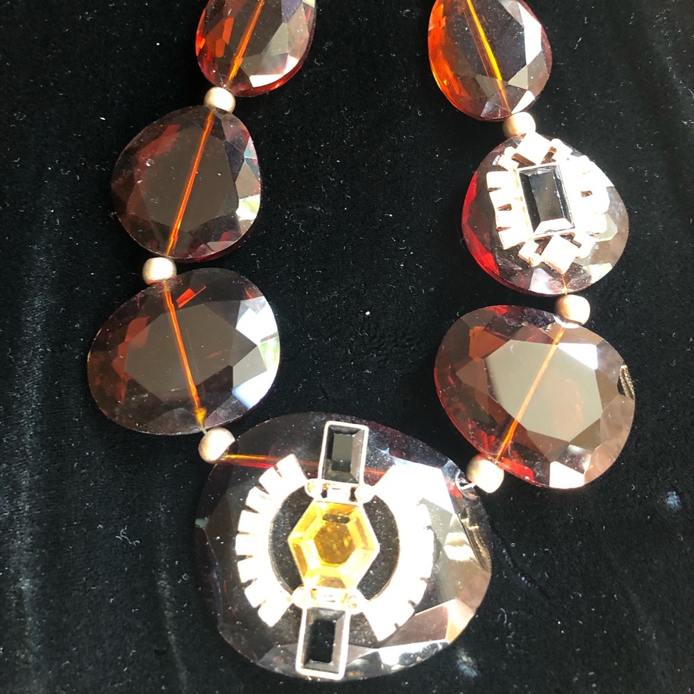 Jewelry - Picture 2 of 8